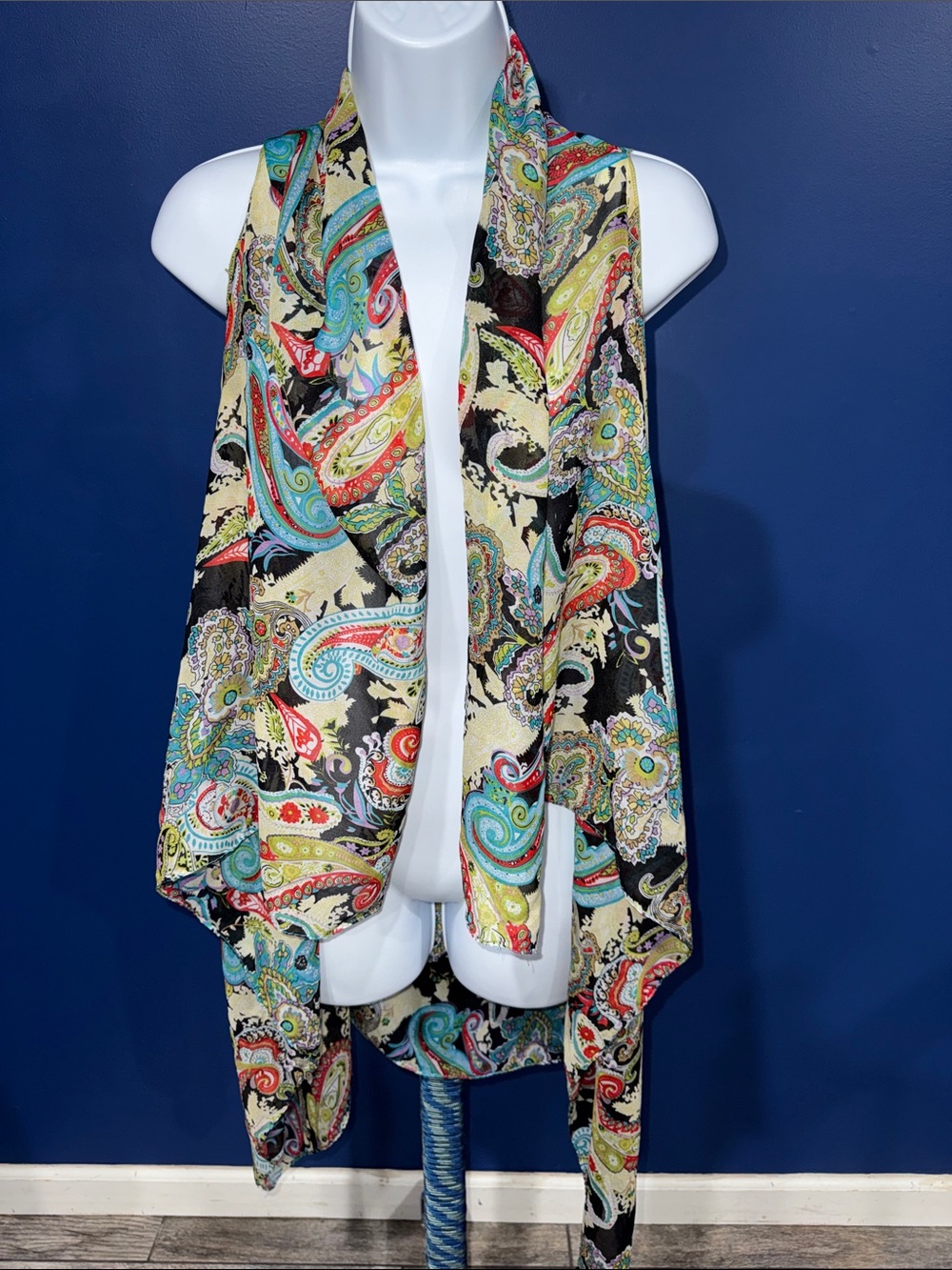 Paisley Lightweight Open Front Vest Cardigan SizeS/M - Picture 3 of 10